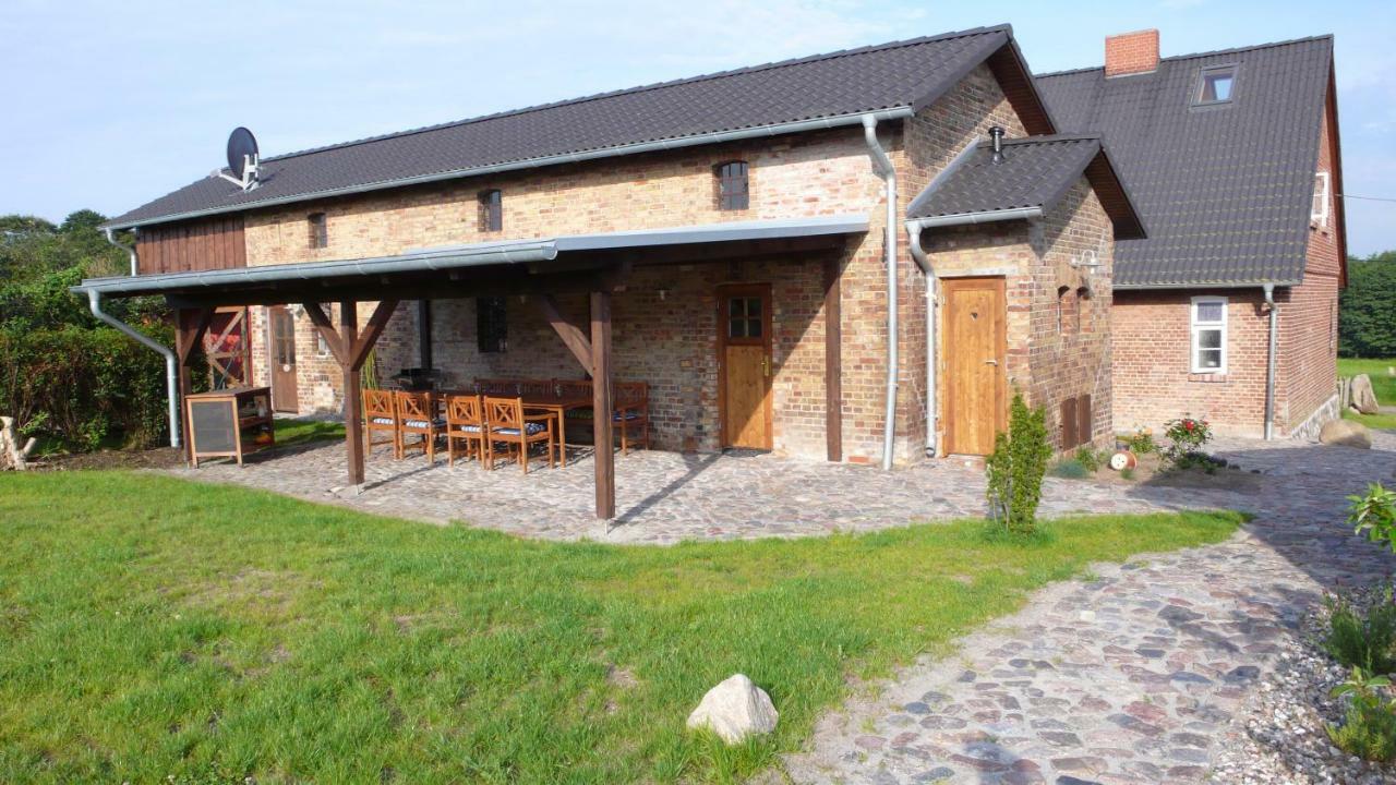 Vogelhaus Gobbin Apartment Lancken-Granitz Exterior photo